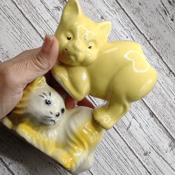 👍 McCoy Vintage Cat Planters. C2 - Picture 9 of 9